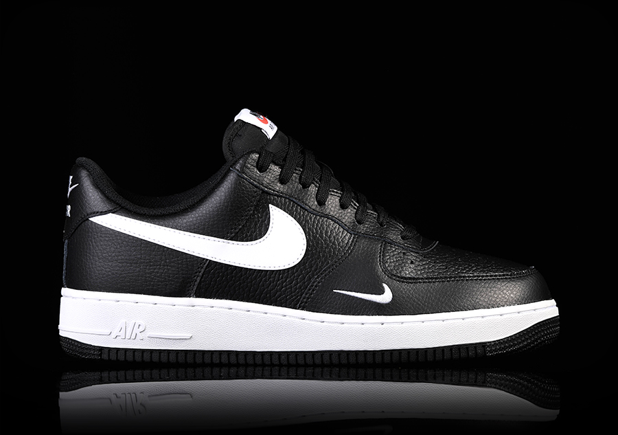 nike air force 1 black oreo