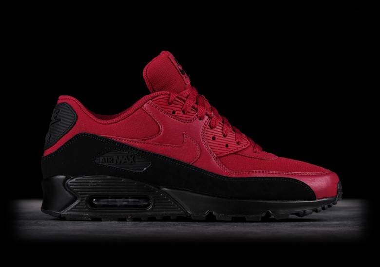 black and red air max 90s