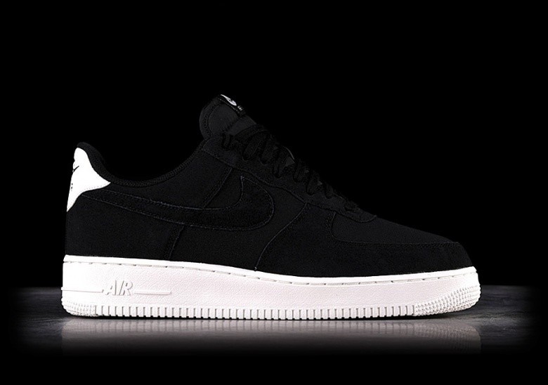 NIKE AIR FORCE 1 '07 SUEDE BLACK