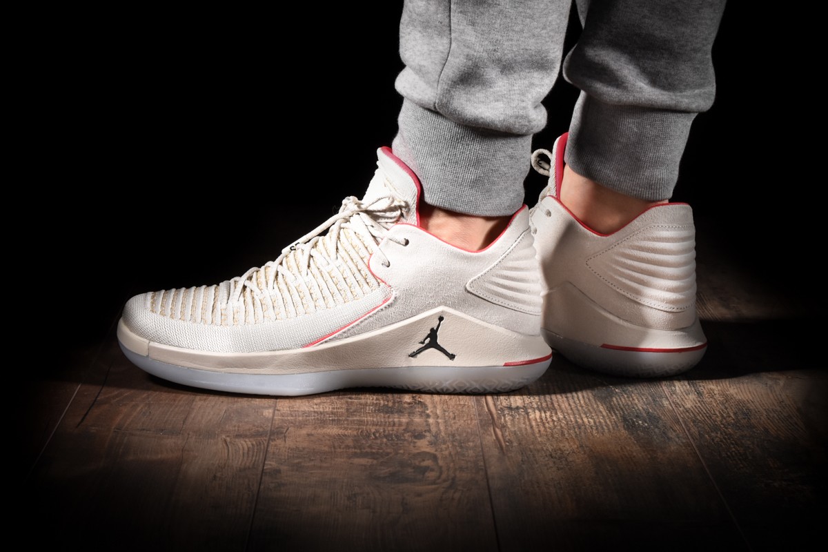 nike jordan xxxii low