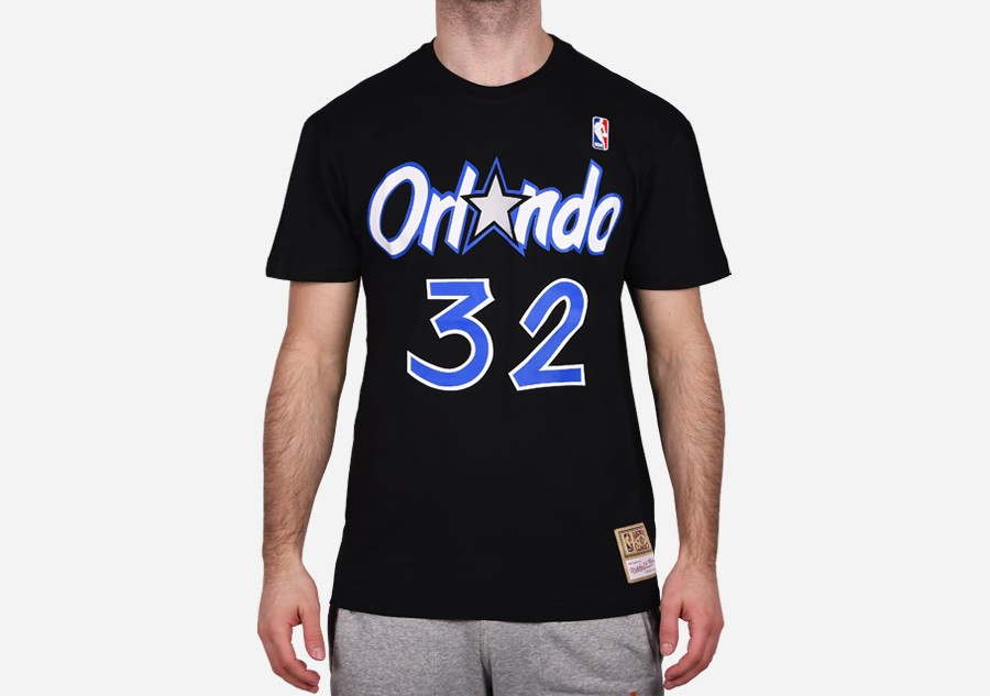 Shop Mitchell & Ness Orlando Magic Shaquille O'Neal T-Shirt (black) online