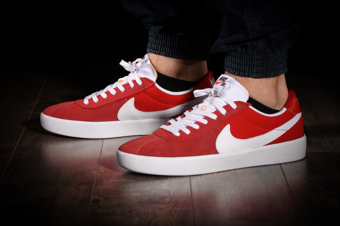 NIKE SB BRUIN REACT UNIVERSITY RED